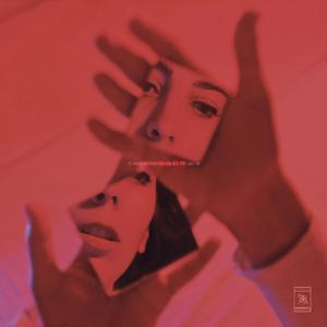 丰满岳跪趴高撅肥臀尤物电影
